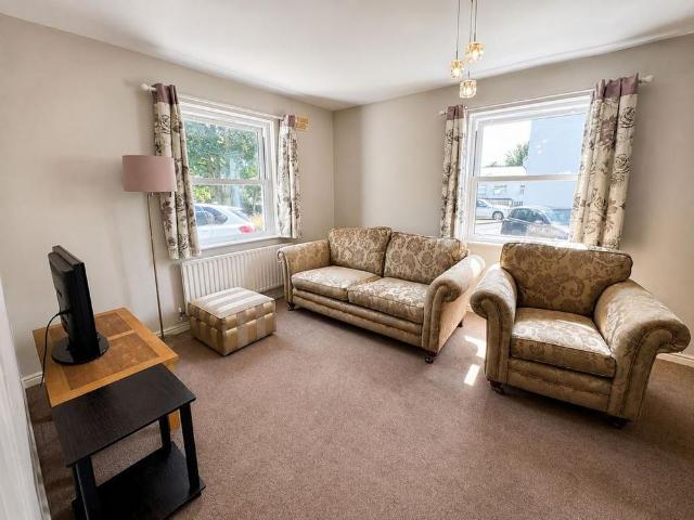 Apartment for rent in London Borough of Ealing, Greater London