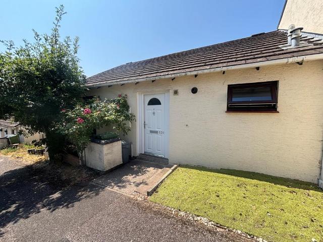 Flat for rent in Watergate, Devon