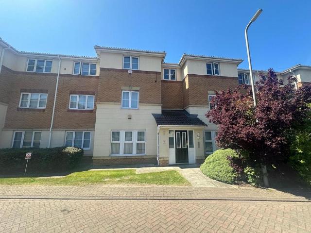 Flat for rent in Calderstones