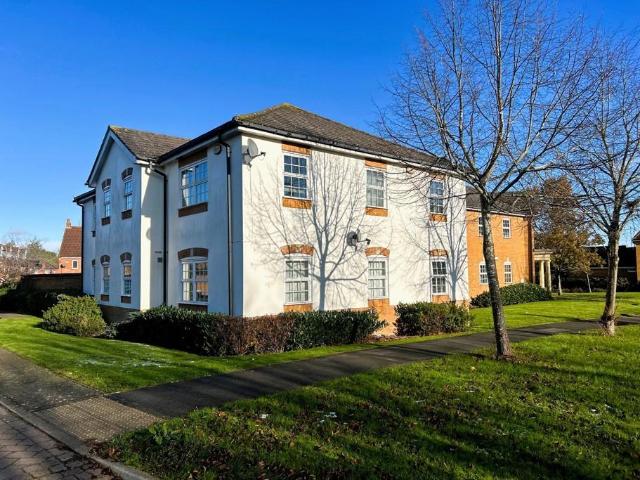 Flat for rent in Shenley Church End, Milton Keynes