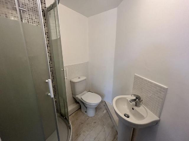 Apartment for rent in Newbold, Burnedge