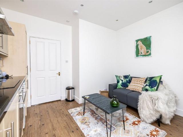 Apartment for rent in Ballindoch, Scotland