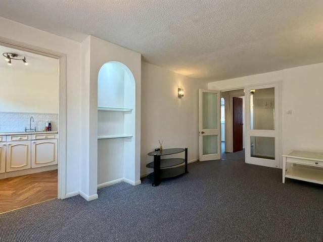 Apartment for rent in London Borough of Croydon, Greater London