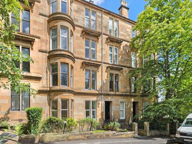 Flat for rent in Hillhead, Scotland