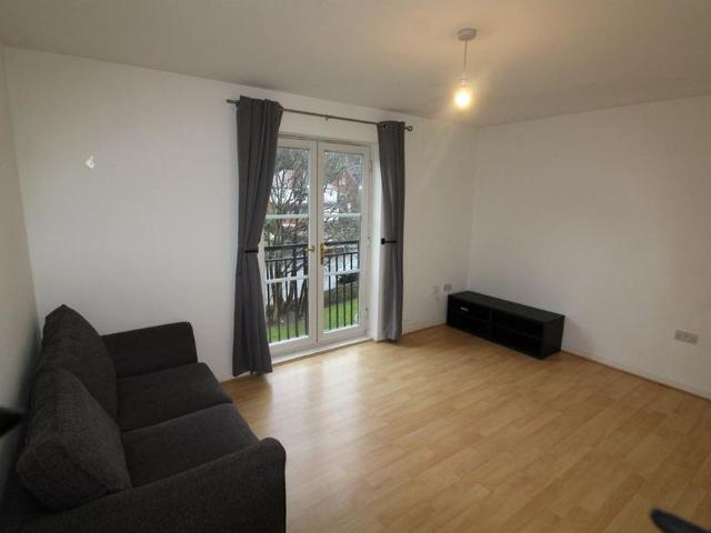 Apartment for rent in Farsley, West Yorkshire