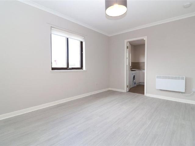 Apartment for rent in Woodside, Scotland