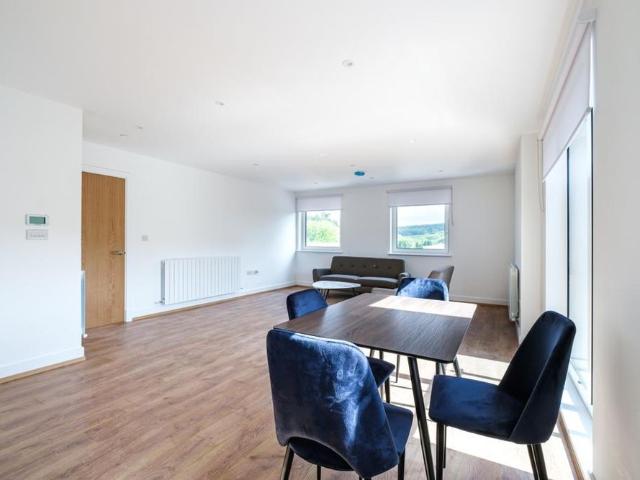 Apartment for rent in Hillview, Surrey