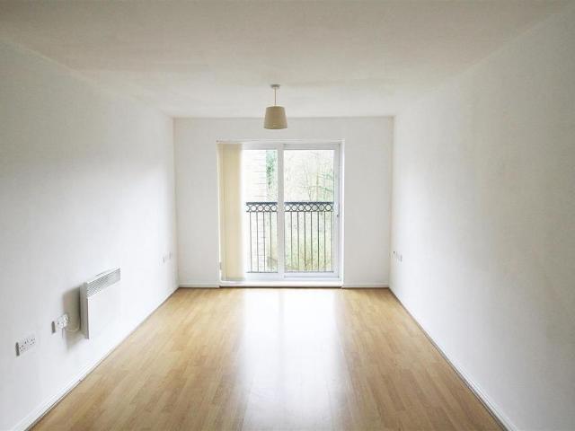 Apartment for rent in Millbrook, Greenheys