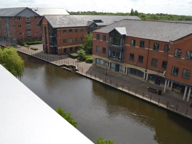 Flat for rent in Wigan Pier, Wigan