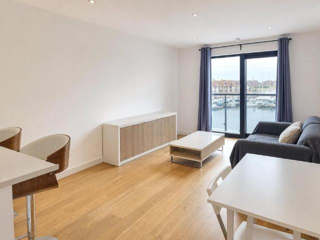 Apartment for rent in The Polygon, City Of Southampton