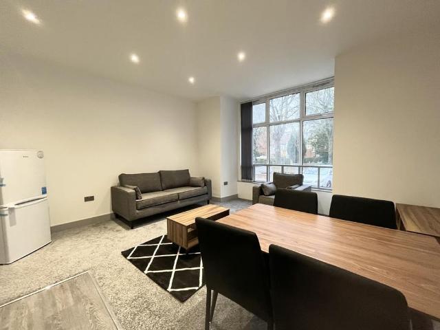 Apartment for rent in Chapeltown, West Yorkshire
