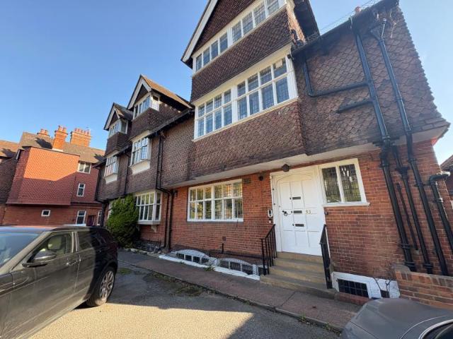 Flat for rent in Guildford Park, Westborough