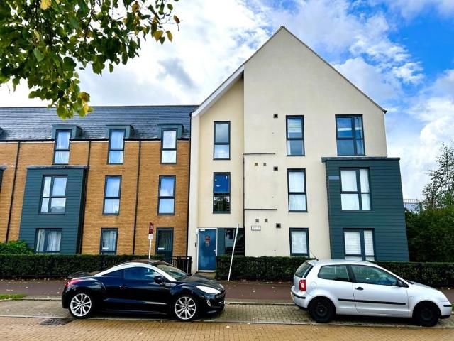Flat for rent in Broughton Gate, Monkston Park