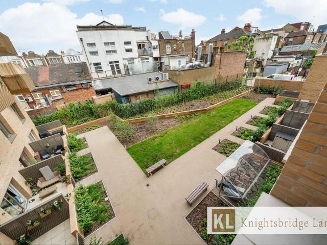 Apartment for rent in West Hendon, The Hyde