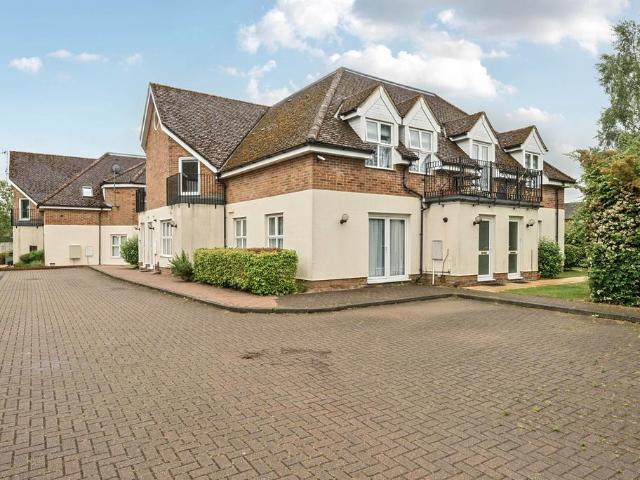 Flat for rent in Earley
