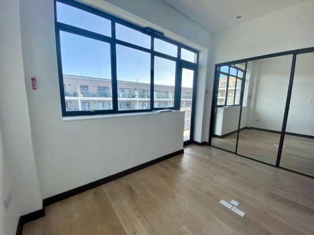 Apartment for rent in Denham, Denham Green