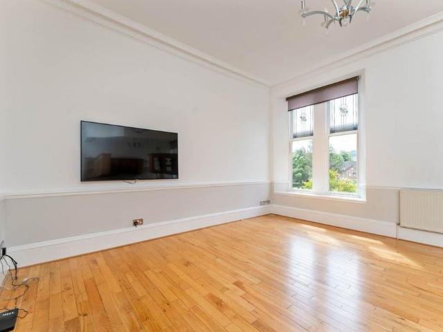 Apartment for rent in Glenburn, Scotland