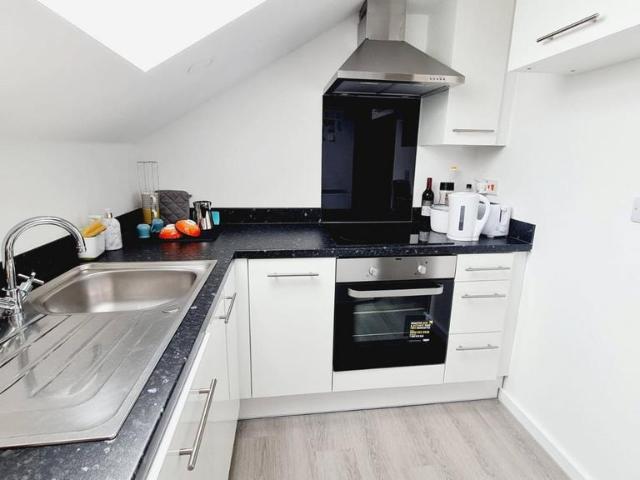 Flat for rent in Burley, West Yorkshire