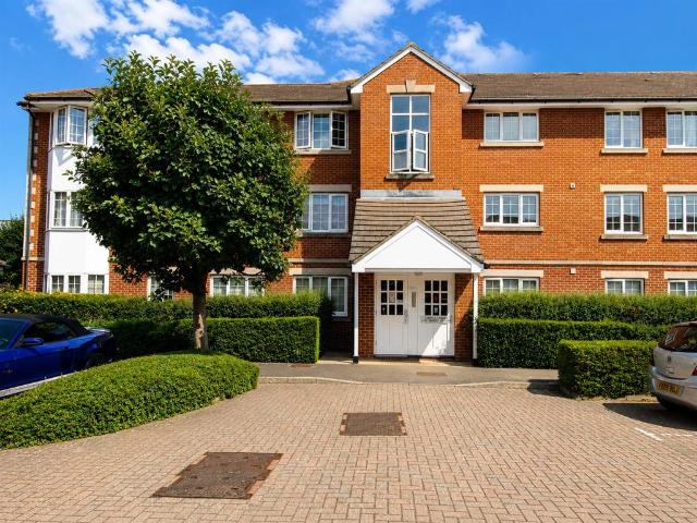 Flat for rent in Norbiton, Greater London