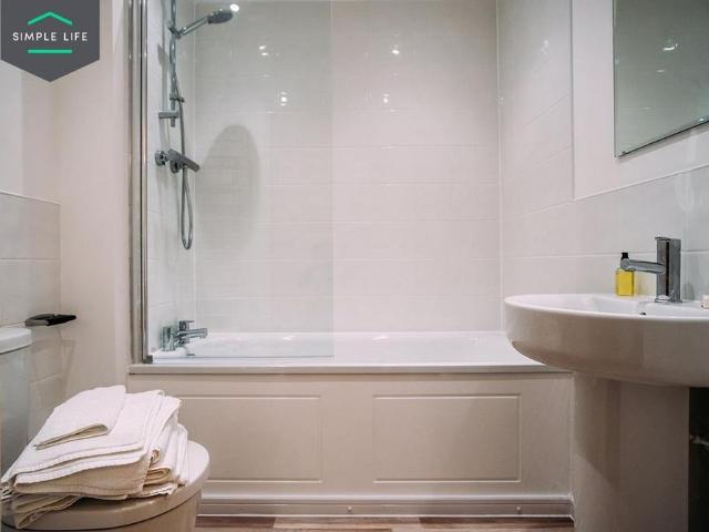 Apartment for rent in Huyton, Knowsley