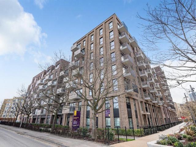 Flat for rent in Newtown, Reading