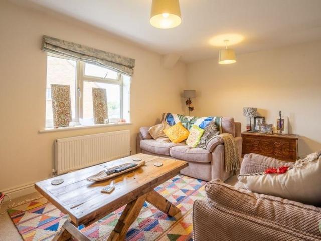 Apartment for rent in Berrick Salome, Oxfordshire