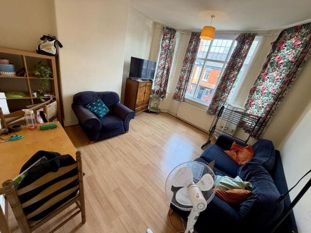 Apartment for rent in West Didsbury, Manchester