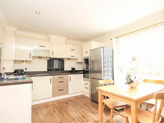 Flat for rent in London Borough of Croydon, Selhurst
