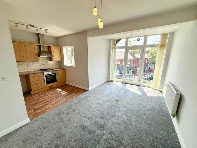 Apartment for rent in Portico, St Helens