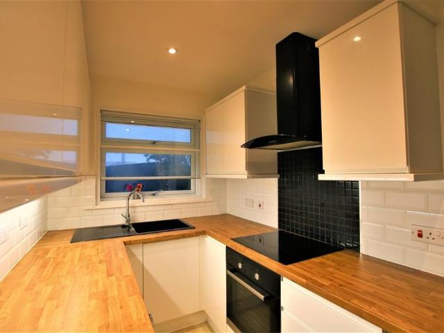 Flat for rent in Colnbrook with Poyle, Slough