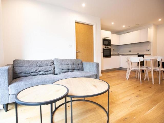 Apartment for rent in Park Central, Birmingham