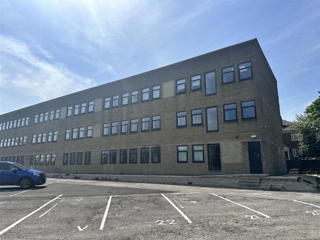 Flat for rent in Highroad Well, Sowerby Bridge