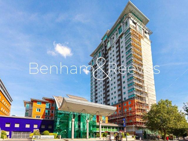 Flat for rent in Greater London