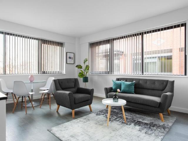 Flat for rent in St Albans, Five Acres