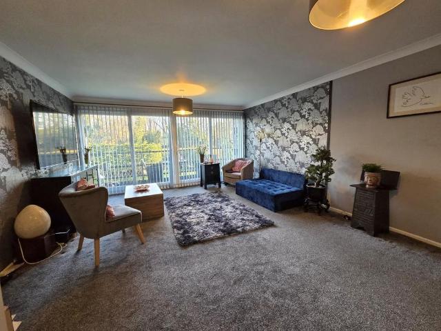 Apartment for rent in Privett, Middlecroft