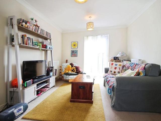 Apartment for rent in Redhouse, Abbey Mead