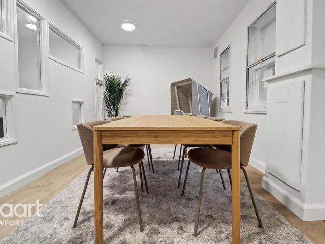 Apartment for rent in Barnardtown, Newport