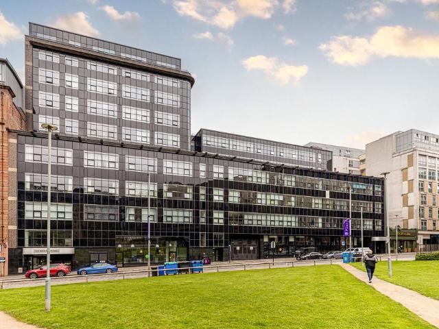 Flat for rent in Merchant City, Scotland