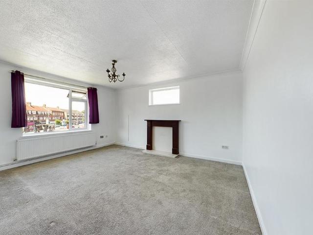 Apartment for rent in London Borough of Hillingdon, Greater London