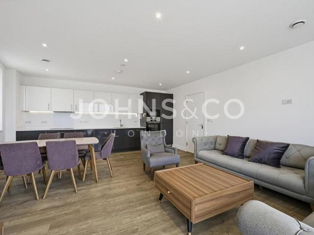 Apartment for rent in Motion, Greater London