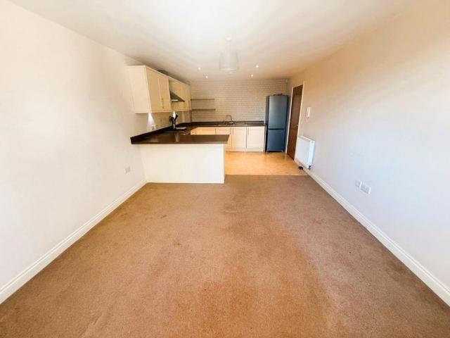 Apartment for rent in Richmond Park, Rotherham