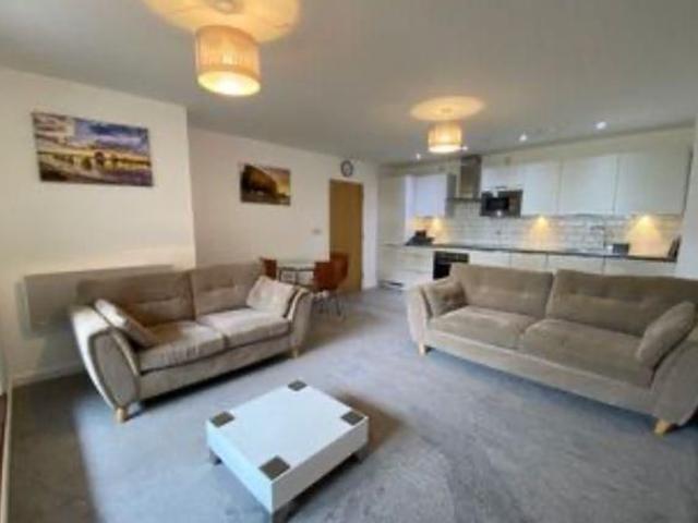 Apartment for rent in Falcon Lodge, Wales