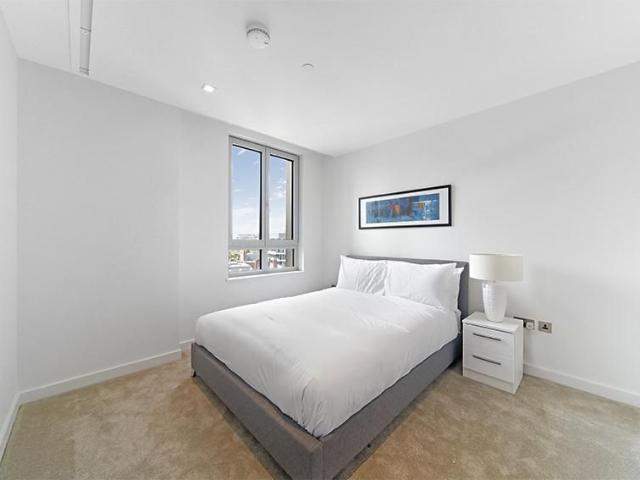 Apartment for rent in Paddington, Isle Of Man