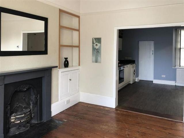 Apartment for rent in Thistleboon, Mumbles ,the