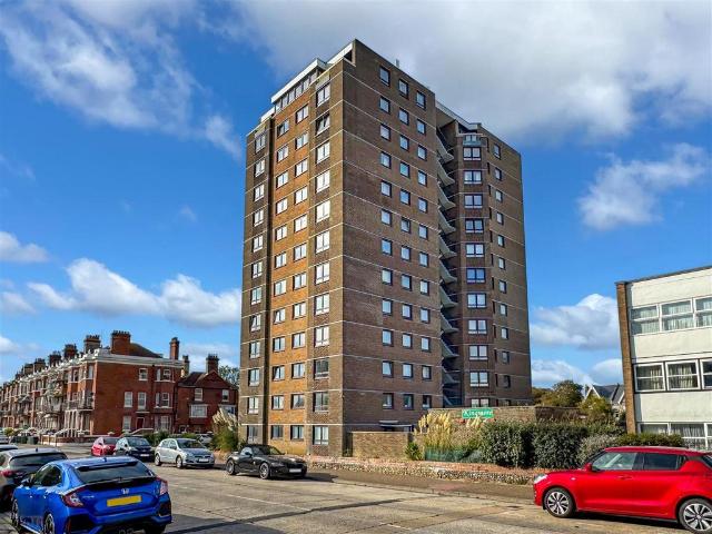 Flat for rent in Clapham, West Sussex