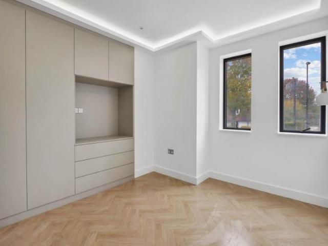 Flat for rent in South Croydon, Sanderstead