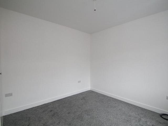 Flat for rent in Woodsend, Trafford Park