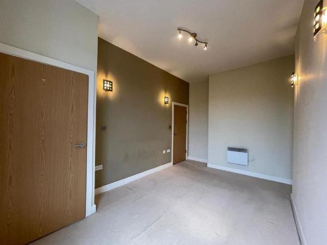 Apartment for rent in South Cliff, Kepwick