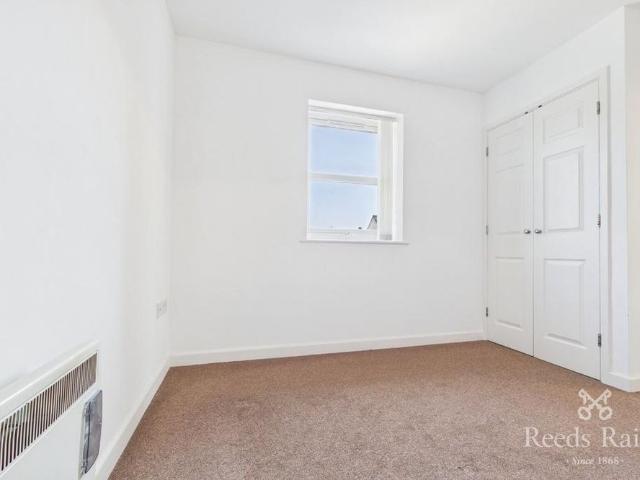 Apartment for rent in Holmewood, Brackenfield