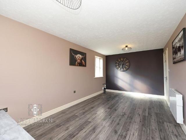 Apartment for rent in Stone, Baswich